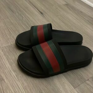Gucci slides size 11